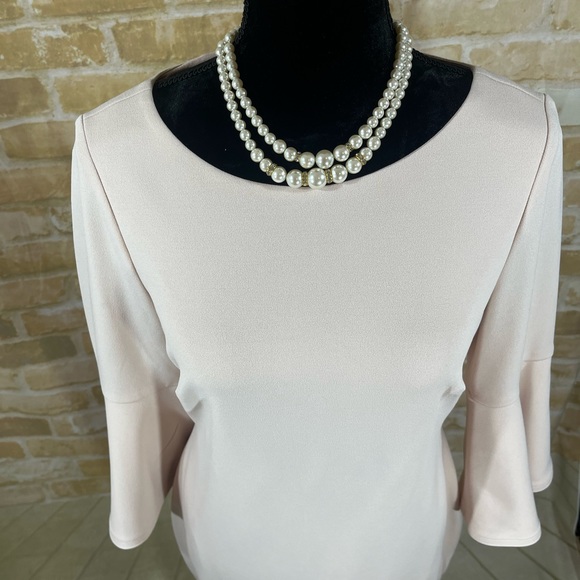 Calvin Klein Blush Bell Sleeve Dress Size 10⭐️Host Pick⭐️‼️ - Picture 3 of 7